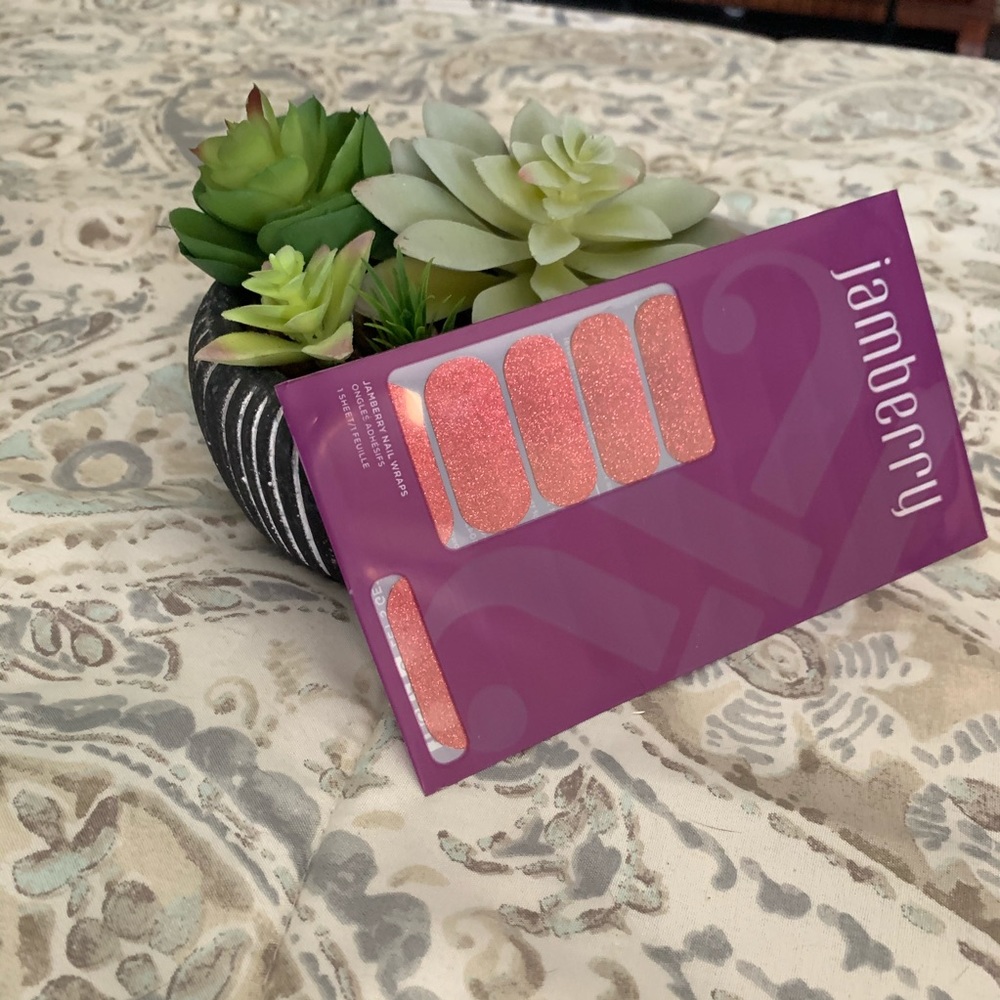 Jamberry Nail Wrap-Cherry Ice